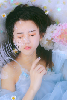 私人影院能看刚刚上线的电影吗
